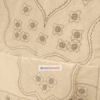 İğneoyası Motifli Seccade Takımı Çicek