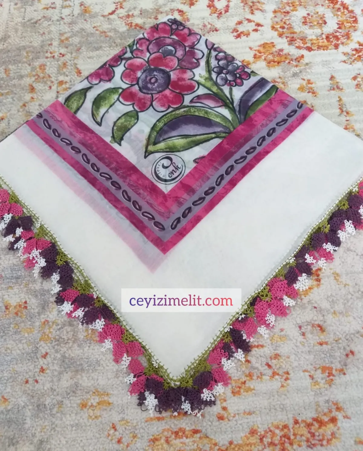 İğneoyalı Pamuklu Beyaz - Pembe Yazma